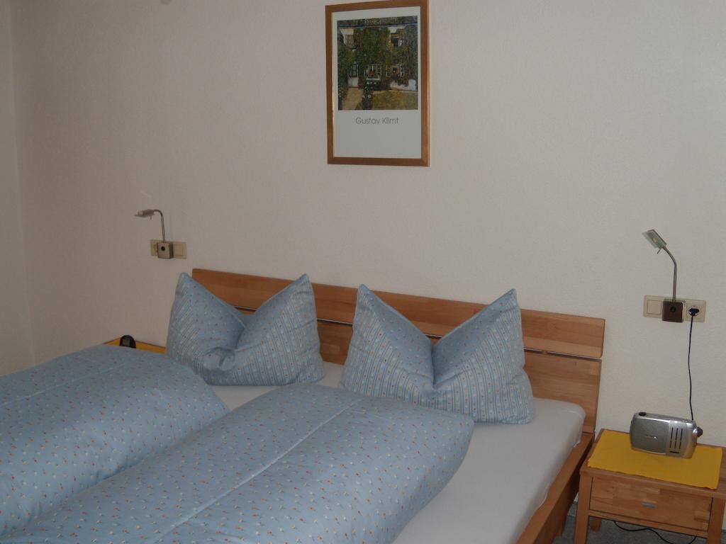 Ferienwohnung Rottensteiner Sybille Inclusiv Sommercard Jerzens Room photo